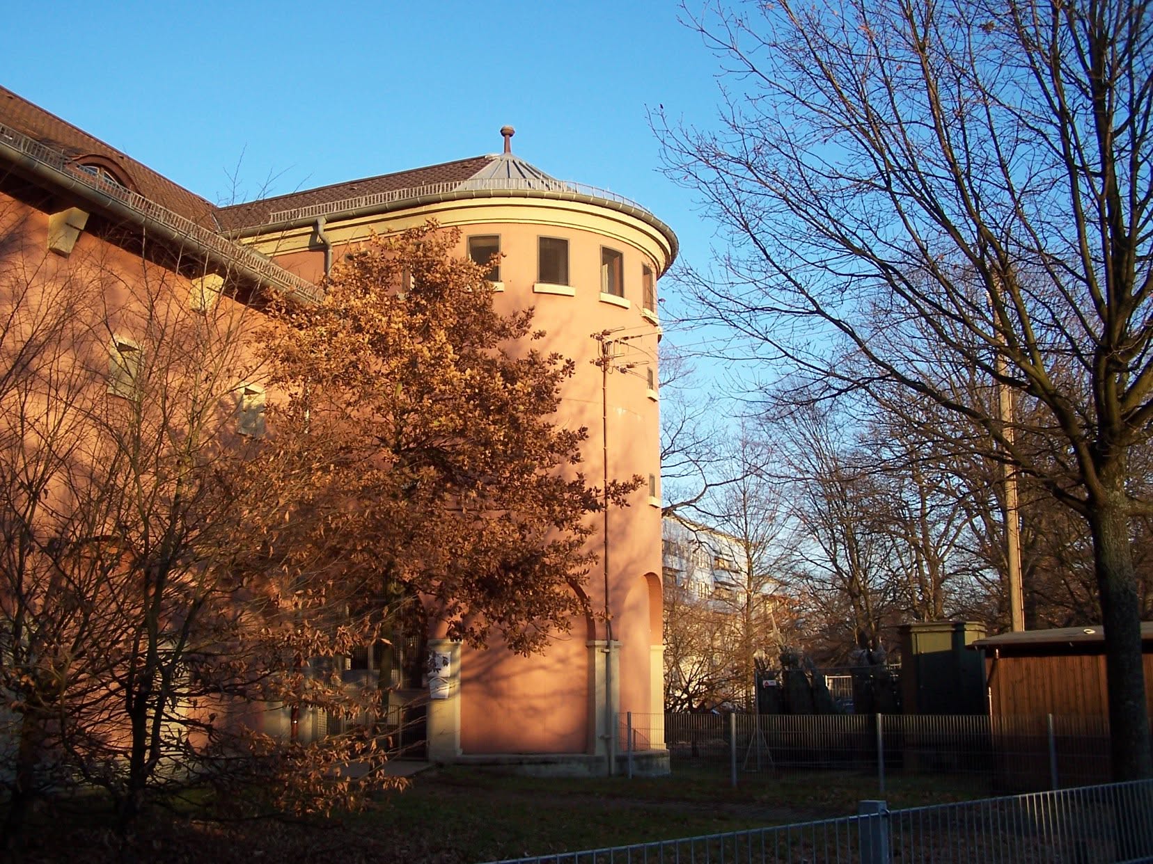 Karlsruhe Bunker on Erzberger 12-04  (shared by Chris Brace)