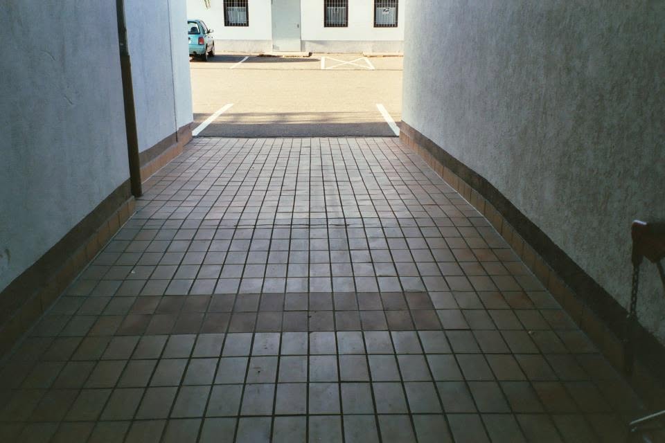 walkway from bookstore/snackbar/commissary/px to shoppette  (shared by Chris Bra