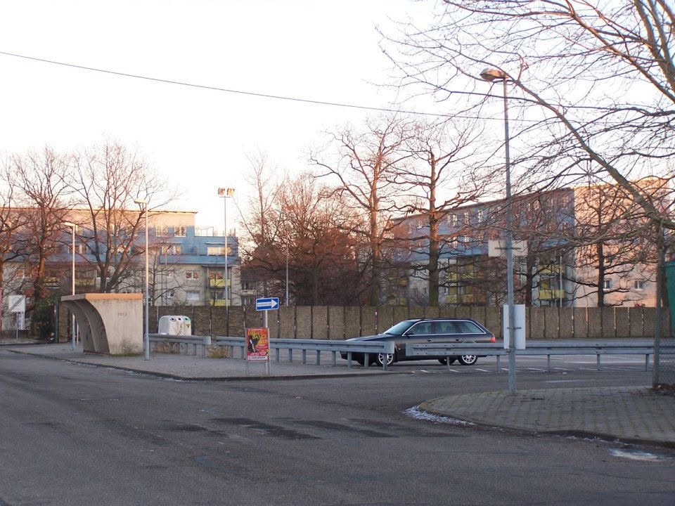 I think this shot is looking at the bus stop that was across from the Minuteman.